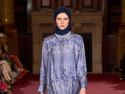 10 Koleksi Busana Kami. di London Fashion Week 2023, Mengangkat Tenun Garut