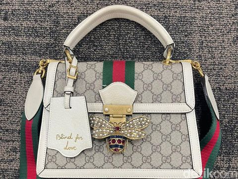 Penampakan Mobil dan Tas Mewah Selebgram Nur Utami yang Disita Bareskrim Penampakan Mobil dan Tas Mewah Selebgram Nur Utami yang Disita Bareskrim