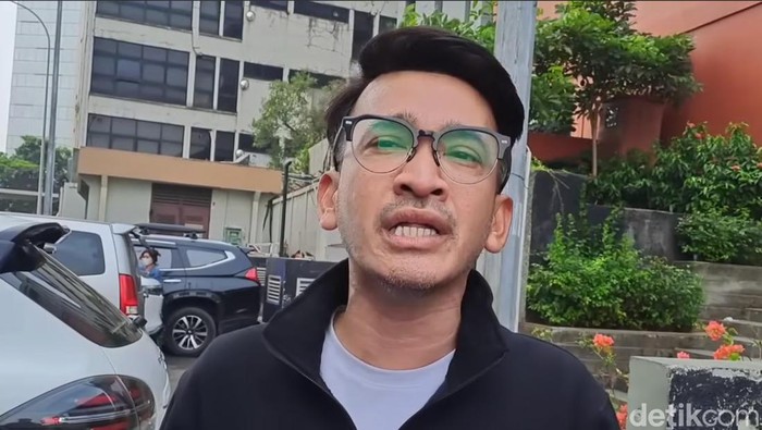 Ruben Onsu Benarkan Sudah Lama Tak Tegur Sapa dengan Jordi Onsu