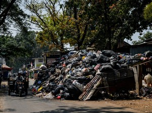 25 Ribu Ton Sampah di Bandung Raya Masih Berserakan!