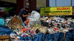 25 Ribu Ton Sampah Menumpuk di Bandung Imbas TPA Sarimukti Terbakar