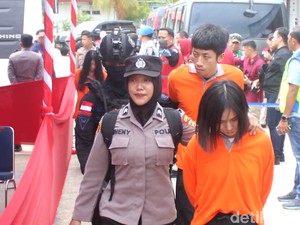 153 Pelaku Love Scamming Dipulangkan dari Batam, Dikawal 300 Polisi China