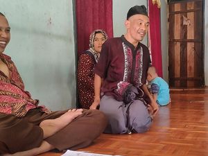Melihat Satu Keluarga Pengidap Parkinson di Cianjur