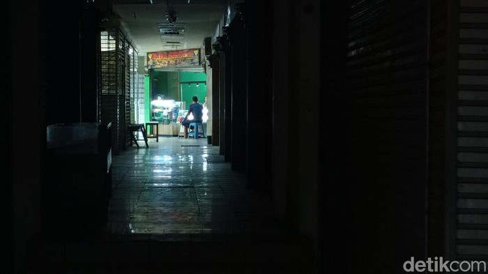 Suasana di ITC Kebon Kalapa, Kota Bandung.