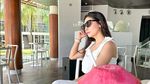 10 Potret Baby Margaretha Saat Ngeteh di Kafe Sampai Racik Kopi Enak