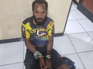 Tampang Anggota KKB Anak Buah Egianus Kogoya yang Ditangkap di Nabire