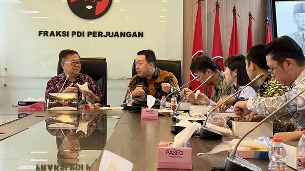 BMI Jakut Beraudiensi dengan Anggota DPR Darmadi Durianto