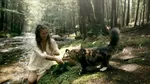 Potret Gadis Cantik yang Pilih Tinggal di Hutan Dibanding Jadi Budak Korporat