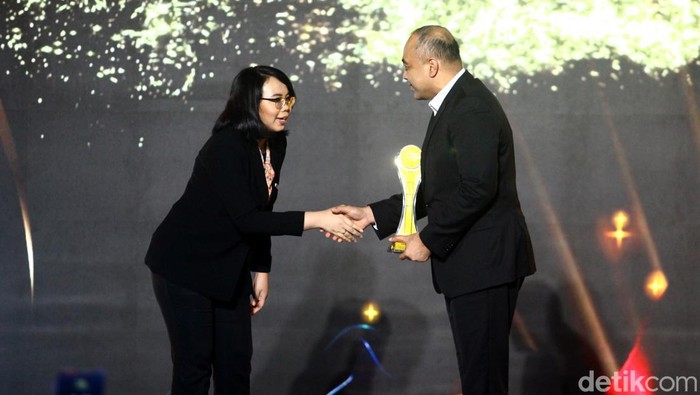 Bupati Tangerang Bawa Pulang Penghargaan detikcom Awards 2023 Bupati Tangerang Bawa Pulang Penghargaan detikcom Awards 2023