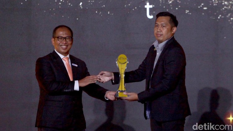 Lazada meraih Detikcom Awards 2023 atas kiprahnya menjadi e-commerce pendukung pelaku usaha mikro, kecil dan menengah (UMKM) di Tanah Air.