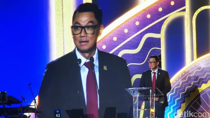 Direktur Utama PLN Darmawan Prasodjo di detikcom Awards 2023 di The Westin, Jakarta Selatan, Kamis (21/9/2023).