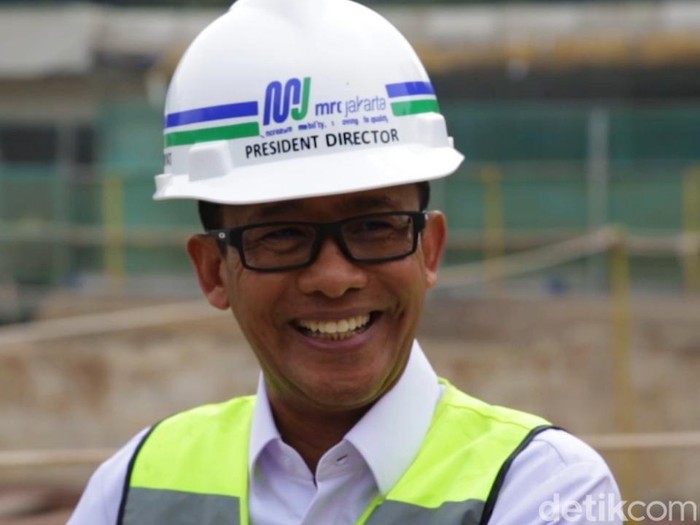 Direktur Utama PT MRT Jakarta, Tuhiyat
