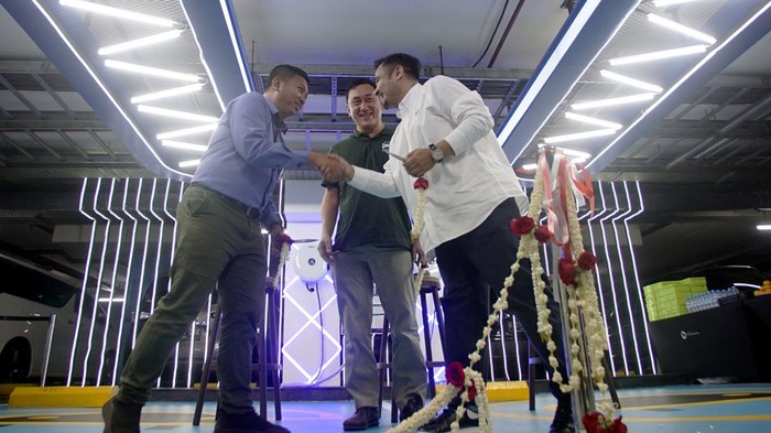 Kota Kasablanka bersama operator Parking+ terus mendorong ekosistem kendaraan listrik yang kini menjadi tren global untuk menuju Indonesia hijau.