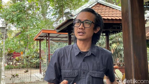 Dosen sejarah Universitas Sanata Dharma Jogja, Galih Adi Utama S.S., M.A.. Foto diambil Selasa (19/9/2023).