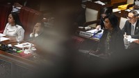 Menteri Keuangan Sri Mulyani (kedua kanan) membacakan tanggapan atas pengesahan RUU APBN 2024 dalam Rapat Paripurna ke-6 Masa Persidangan I 2023-2024 di kompleks Parlemen, Senayan, Jakarta, Kamis (21/9/2023).  