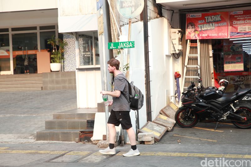 Jalan Jaksa