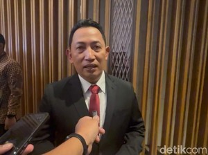 Dianugerahi Tokoh Transformasi Pelayanan Polri, Kapolri: Ini Amanah