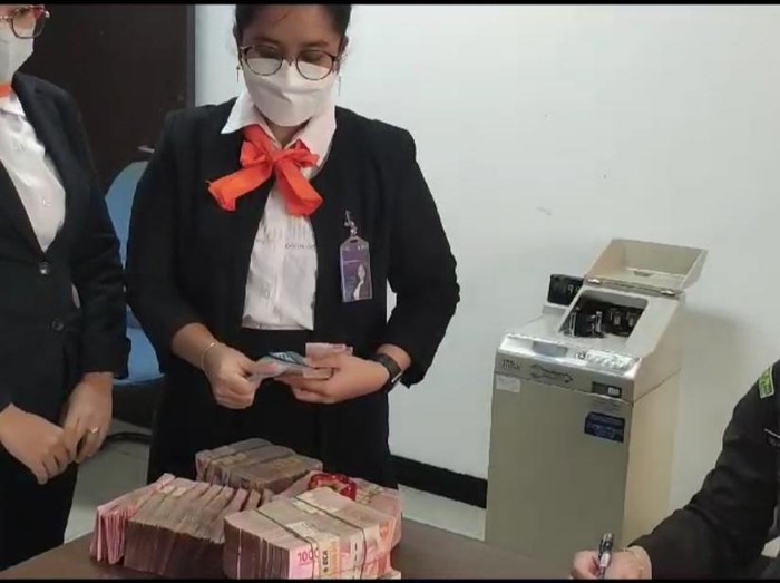 Kejati Sumsel menyita uang Rp 500 juta dari kasus dugaan korupsi KONI