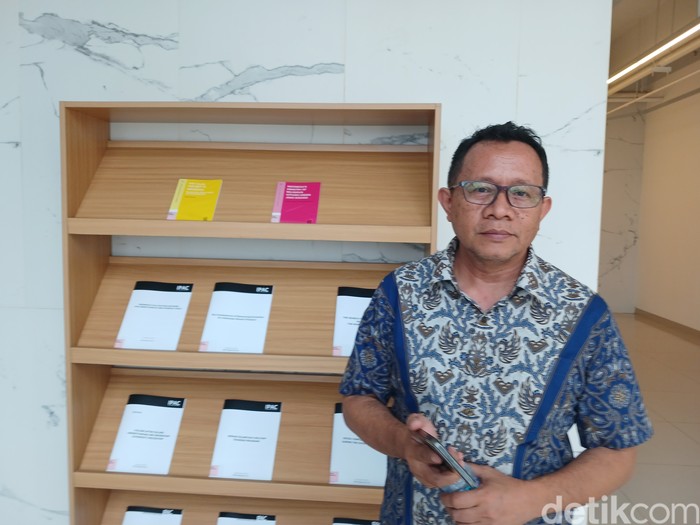 Kepala Senat Akademik UIII Dr M Rifqi Muna, PHd