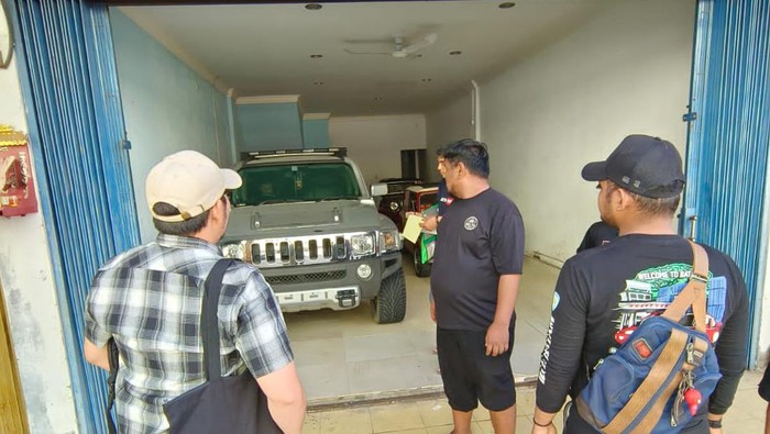KPK Sita Mobil Mewah Andhi Pramono, Ada Hummer hingga Toyota Roadster (dok Istimewa)