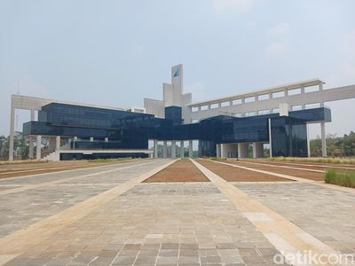Potret Megahnya Kampus UIII yang Punya Jurusan Terkait Polusi