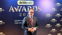 Raih Detikcom Awards 2023, Menhub Budi Karya Jadi Tokoh Konektivitas