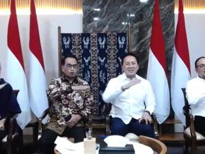 Cerita Menhub Pilih Whoosh Jadi Nama Kereta Cepat Jakarta-Bandung