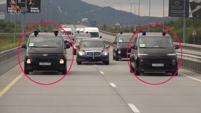 Mobil pengawal Kim Jong Un pakai Hyundai Staria