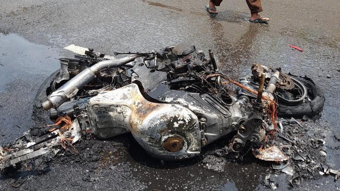 Motor sport terbakar (dok istimewa)