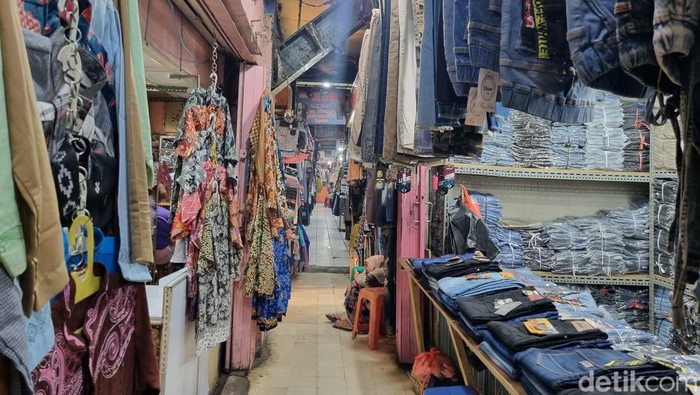 pasar kapasan surabaya