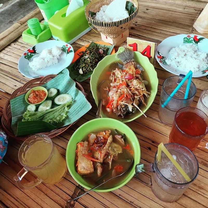 Rekomendasi warung pecak ikan di Tangerang