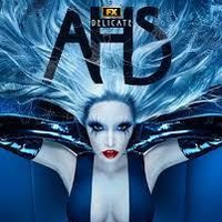 Bintang reality show Kim Kardashian menjadi bintang di serial American Horror Story. Penampilannya yang biasa glamour terlihat tidak dikenali di serial tersebut.Foto: dok. American Horror Story