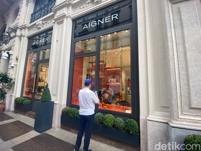 Persiapan Aigner di Milan Fashion Week