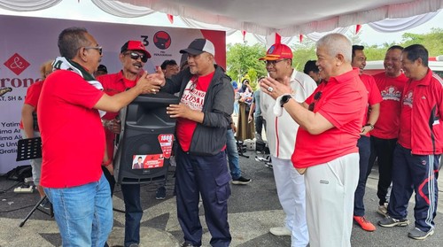 Pj Gubernur terpilih yang juga Sekda NTB Lalu Gita Ariadi saat menghadiri acara PDIP di Lapangan Muhajirin Praya, Lombok Tengah pada Minggu (11/9/2023).