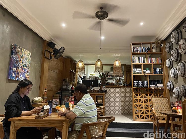 Pukako Bisma, Coffee Shop Mungil dengan Interior Instagramable