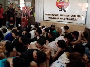 Dunia Hari Ini: Indonesia Deportasi Ratusan Warga China Pelaku Love Scam
