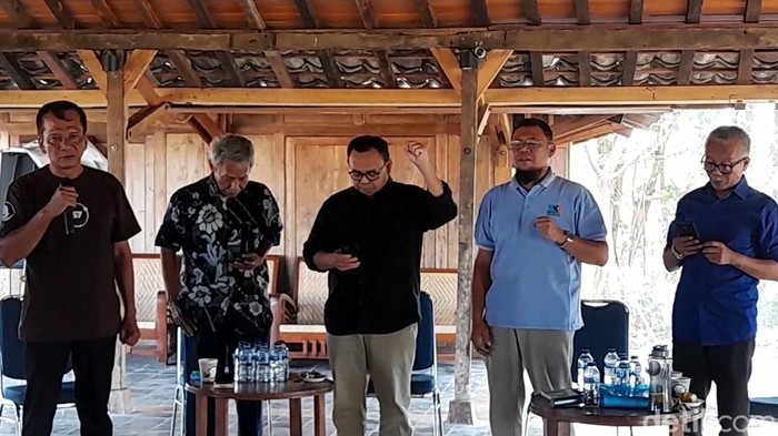 Reuni es Relawan Sudirman Said di Brebes, Kamis (21/9/2023).