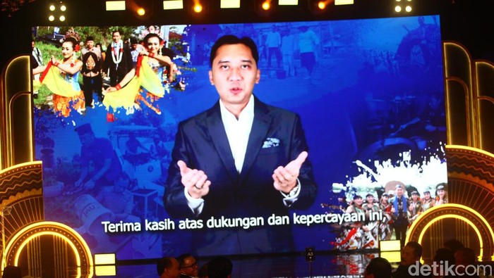 Ridwan Kamil hingga Siti Nurbaya Raih Penghargaan detikcom Awards 2023