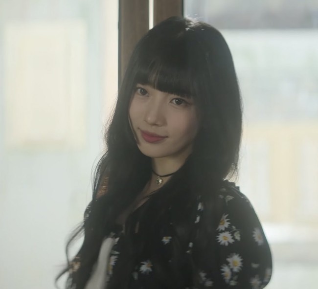 Drama Korea Doona akan mengikuti kisah Suzy sebagai idol KPop terkenal, yang tiba-tiba mengumumkan pensiun.   Foto: dok. Netflix