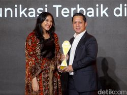 Telkomsel Dinobatkan Jadi Operator Telekomunikasi Terbaik di Indonesia