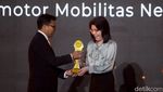 Toyota Raih Penghargaan Promotor Mobilitas Netral Karbon