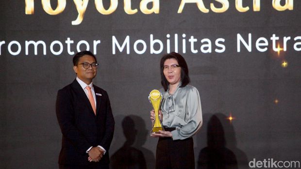 Toyota Astra Motor menyabet penghargaan 