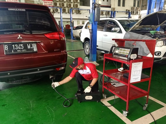 Uji emisi gratis Mitsubishi