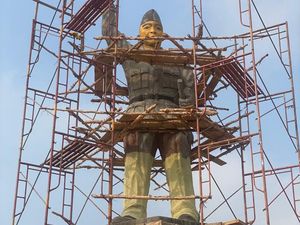 Proyek Patung Bung Karno yang Tak Mirip Dihentikan