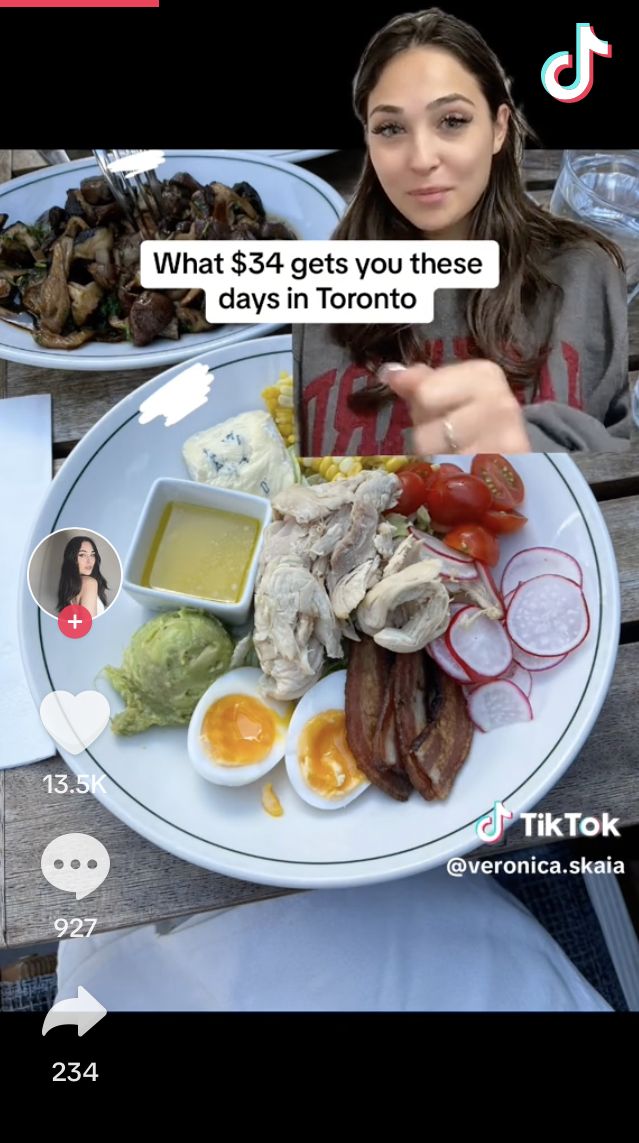Wanita Kaget Beli Salad Rp 384 Ribu, Tampilannya Menjijikkan
