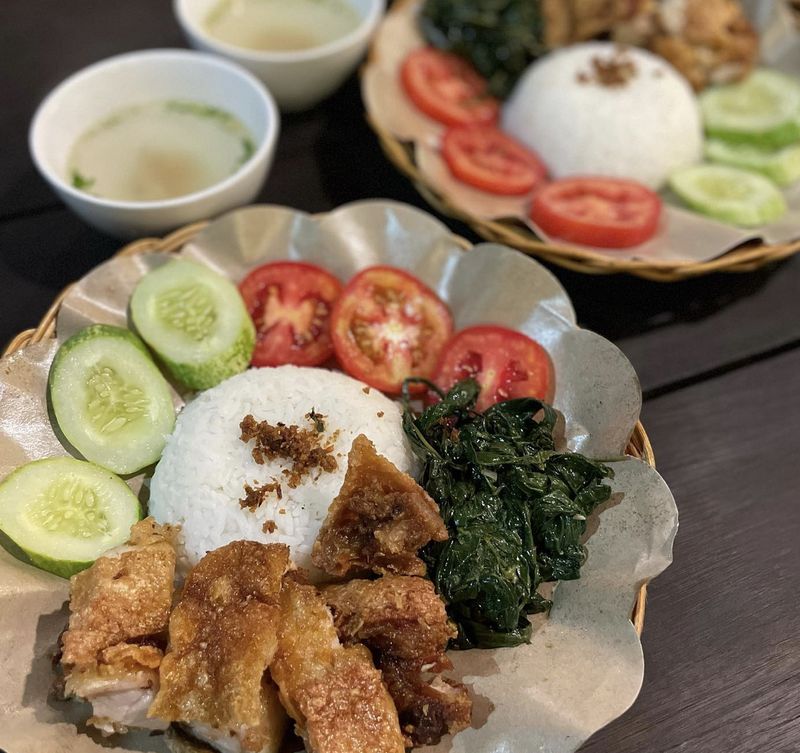 7 Rekomendasi Makanan Enak di Indonesia Design District di PIK 2