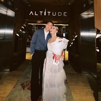 6 Artis Jalin Hubungan Dengan Pria Brondong, Olla Ramlan Beda Usia 25 Tahun