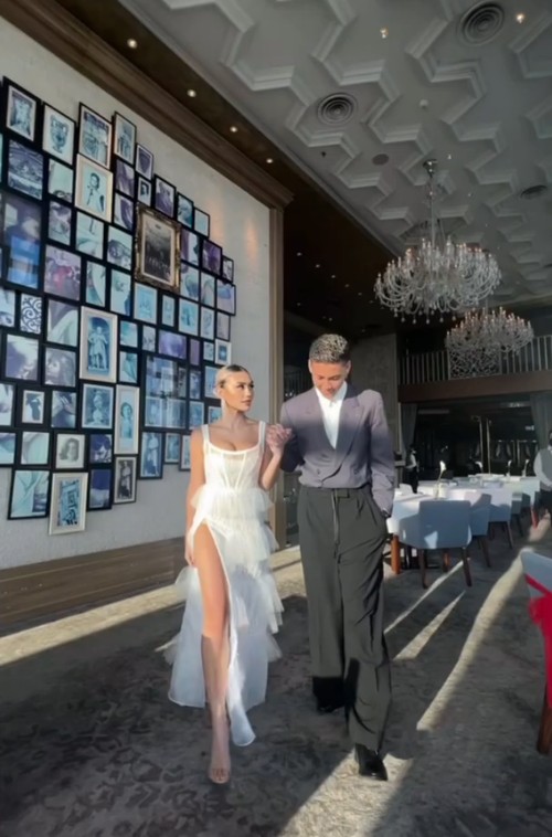 Agnez Mo dan Adam Rosyadi