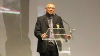 Ketua Umum APARI Bambang Suseno memberikan sambutan dalam acara puncak HUT ke-30 APARI di Jakarta, Kamis (21/9/2023). 