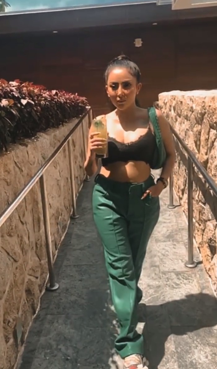 Ayu Aulia Ayu Aulia